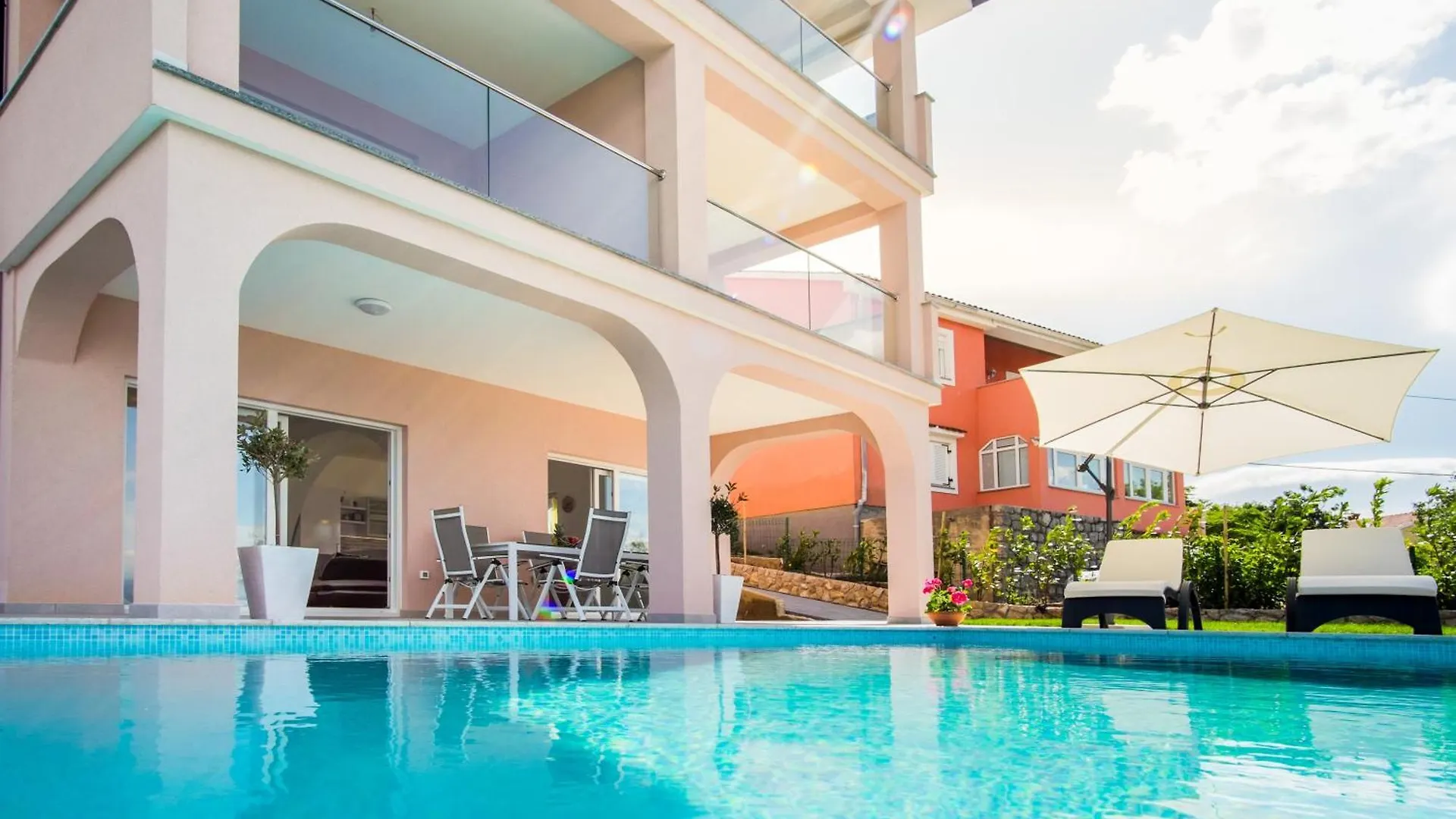 Apartment With A Private Pool, Enchanting View, Beach - By Traveler Tourist Agency Id 2122 Vrbnik Croatia